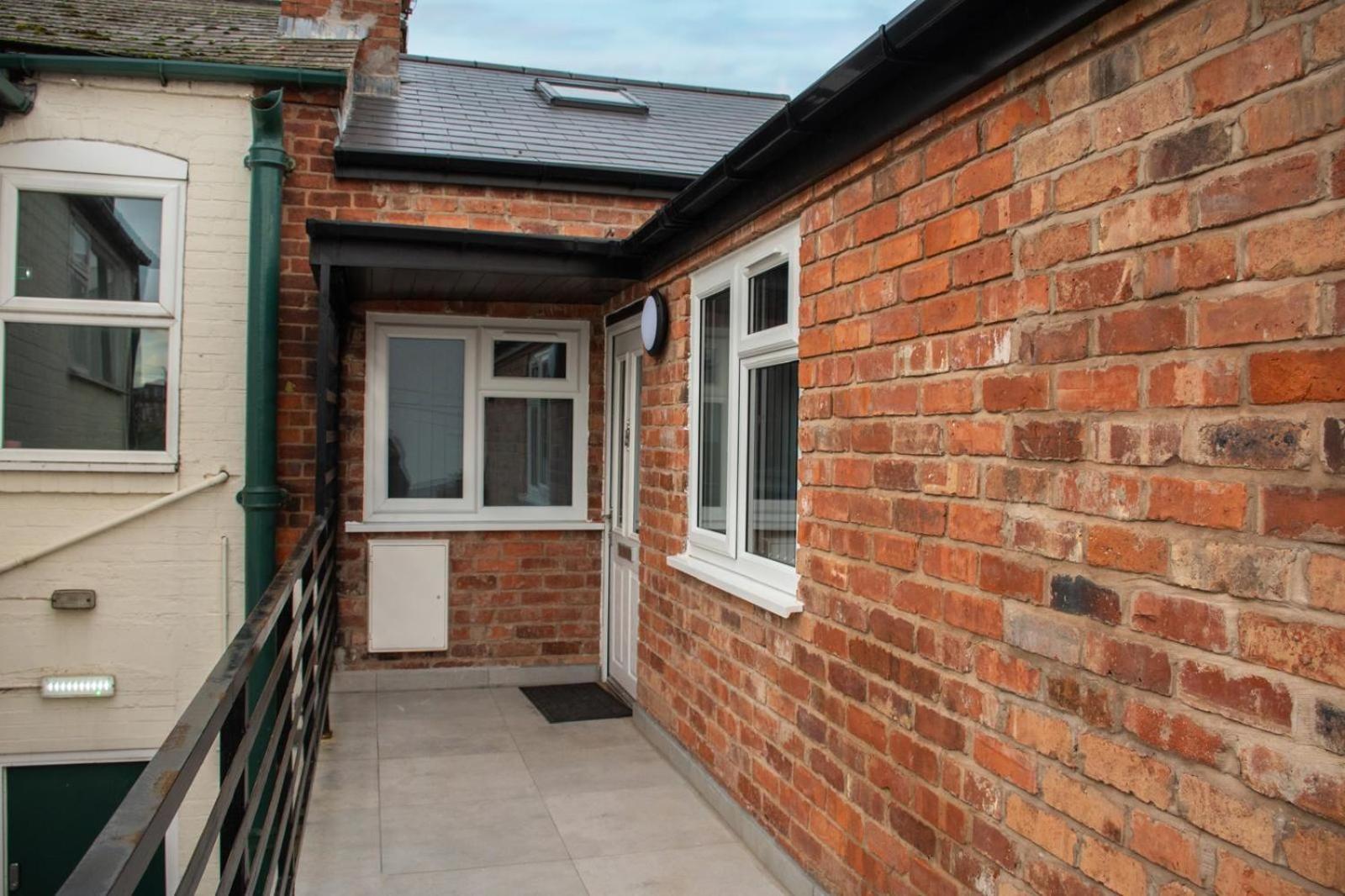Ninas Nest In Harborne Appartement *
